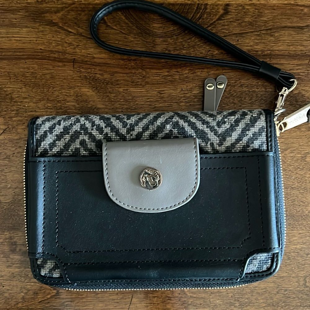 SPARTINA Lorelei‎ Black Taupe Leather & Canvas Mid Sized Wallet/Wristlet A18